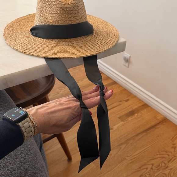 Hat Attack Convertible Continental Straw Hat with Ribbon Ties - Picture 11 of 11